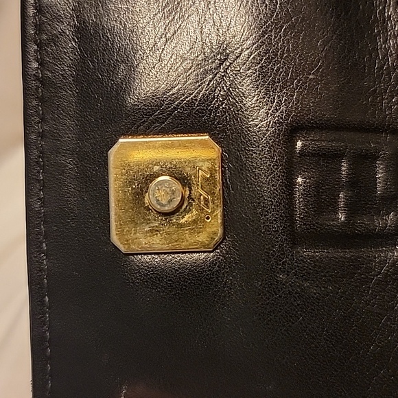 Vintage Fendi Roma Pasta Bag in Black Quilted Leather - Picture 11 of 13